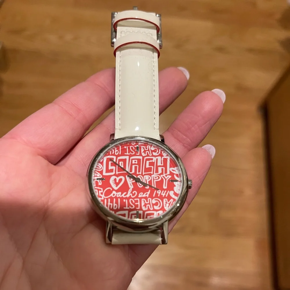 Coach White watch - Picture 2 of 3